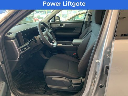 New 2026 Hyundai Santa Fe SE image 3