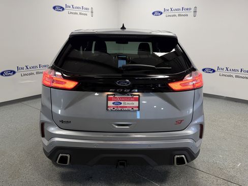 Used 2024 Ford Edge ST w/ Equipment Group 401A image 5