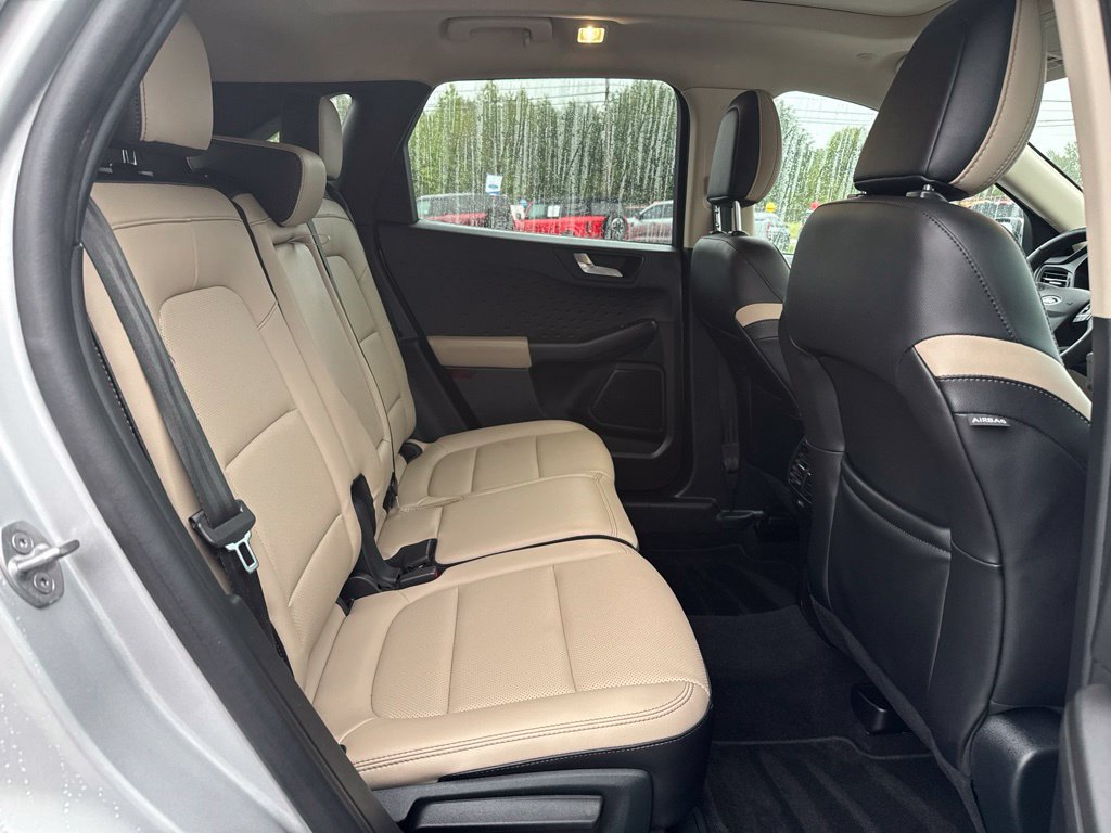 Used 2020 Ford Escape SEL FWD image 11