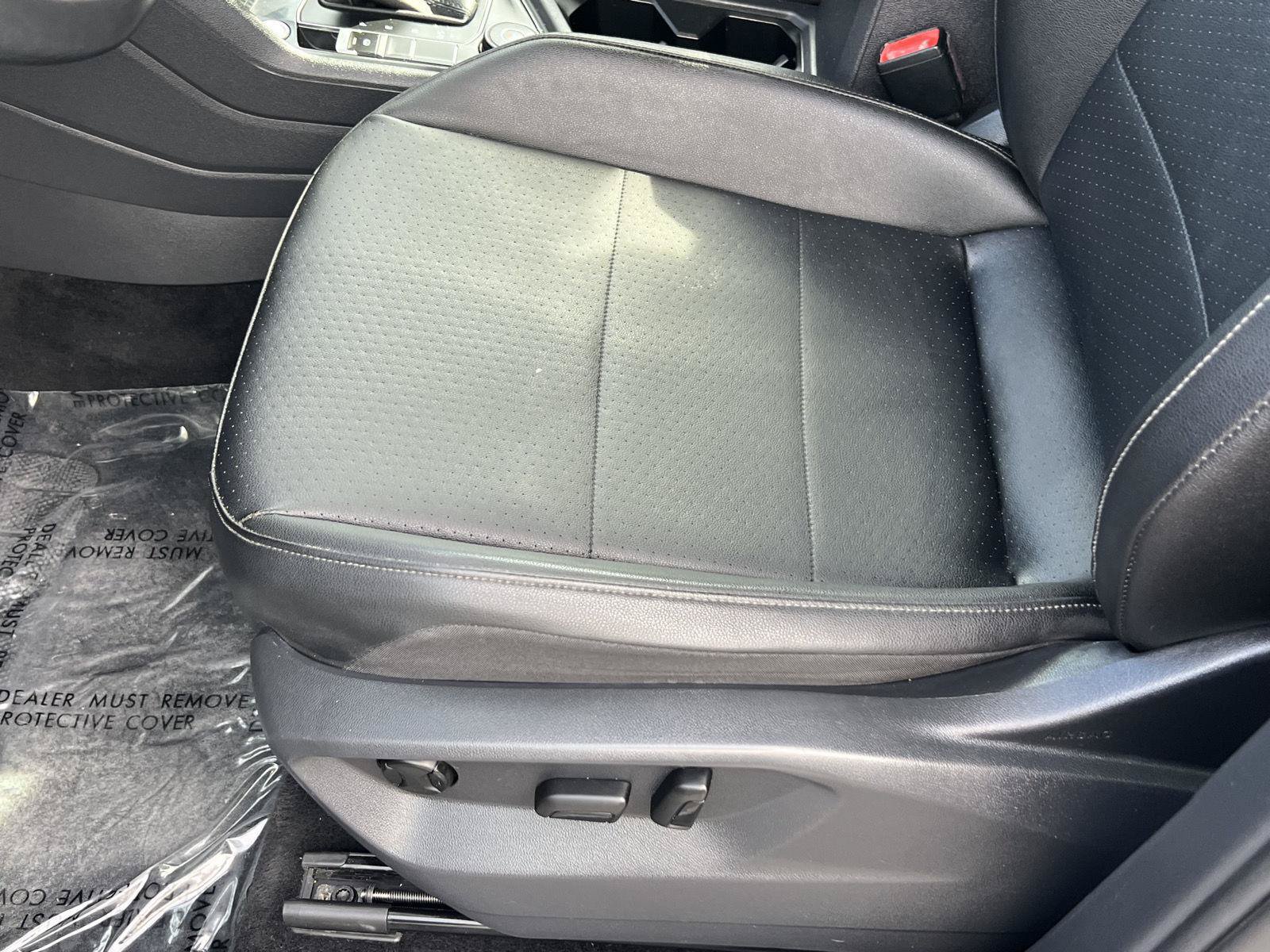 Used 2020 Volkswagen Tiguan SEL w/ 3rd Row Seat Package AWD/4WD image 30