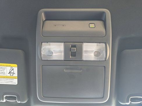 Used 2024 Nissan Frontier Pro-X w/ Technology Package image 7