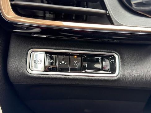 New 2026 Buick Envision Avenir image 33