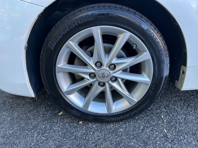 Used 2013 Toyota Prius V Five FWD image 35