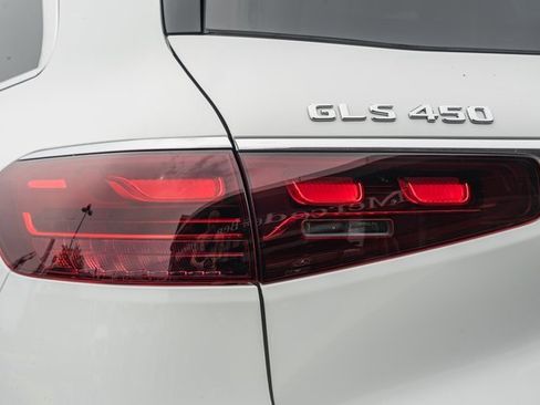New 2026 Mercedes-Benz GLS 450 GLS 450 image 7