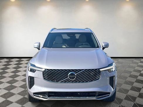 New 2026 Volvo XC90 B6 Plus w/ Protection Package Premier AWD/4WD image 8