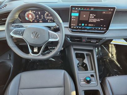 New 2026 Volkswagen Tiguan SE R-Line