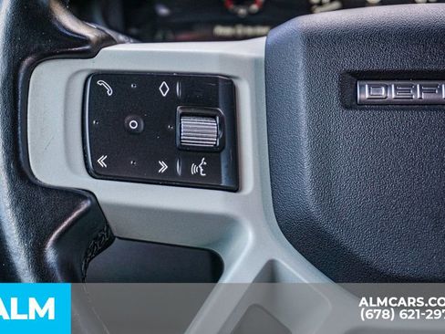 Used 2022 Land Rover Defender 110 S image 29