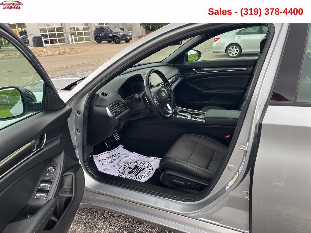 Used 2021 Honda Accord Sport image 13