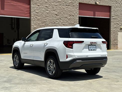 New 2026 GMC Terrain Elevation w/ Technology Package II AWD/4WD image 12