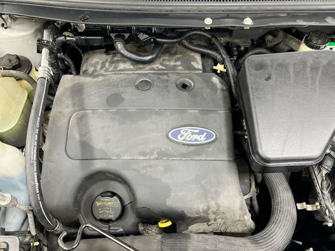 Used 2012 Ford Edge SEL FWD image 25