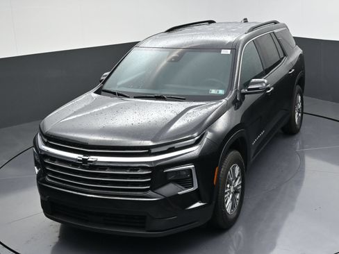 New 2026 Chevrolet Traverse LT w/ Driver Confidence Package AWD/4WD image 45