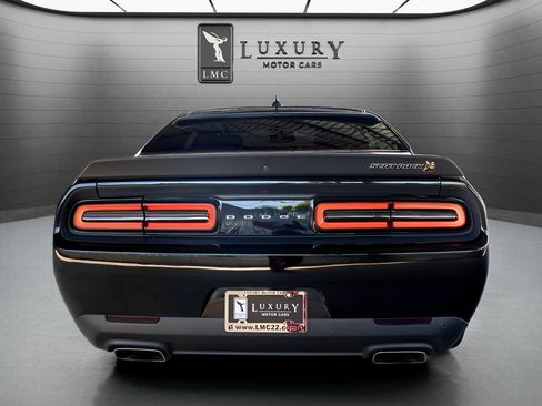 Used 2023 Dodge Challenger R/T Scat Pack RWD image 7