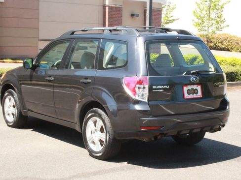 Used 2011 Subaru Forester 2.5X AWD/4WD image 4