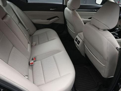 Used 2021 Nissan Altima 2.5 SL image 31