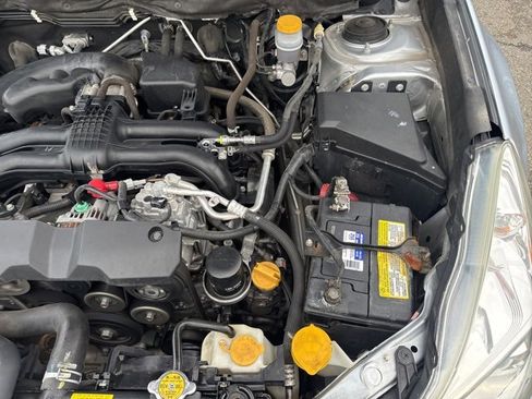 Used 2013 Subaru Outback 2.5i Premium w/ All-Weather Pkg image 28