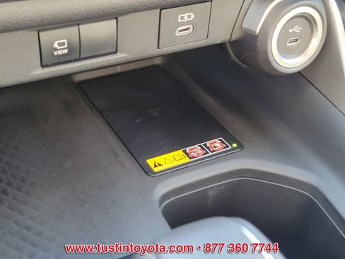 Used 2024 Toyota Grand Highlander Platinum image 26