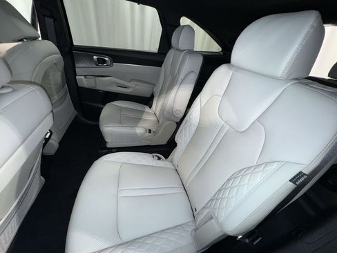 New 2026 Kia Sorento SX Prestige image 28