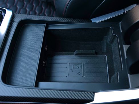 Used 2022 Audi RS Q8 w/ Black Optic Package image 35