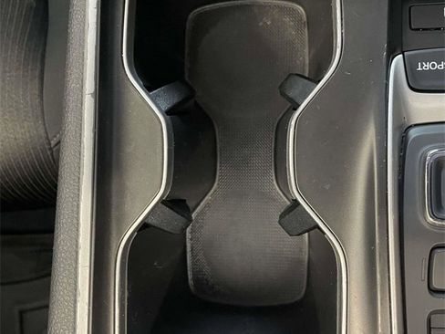 Used 2018 Honda Accord Hybrid image 18