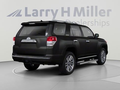 Used 2010 Toyota 4Runner SR5 AWD/4WD image 2