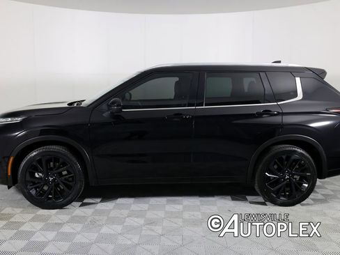 Used 2022 Mitsubishi Outlander SEL image 8