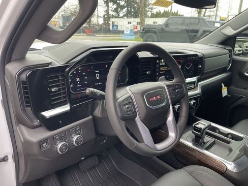 New 2026 GMC Sierra 1500 Elevation w/ Elevation Premium Package AWD/4WD image 10