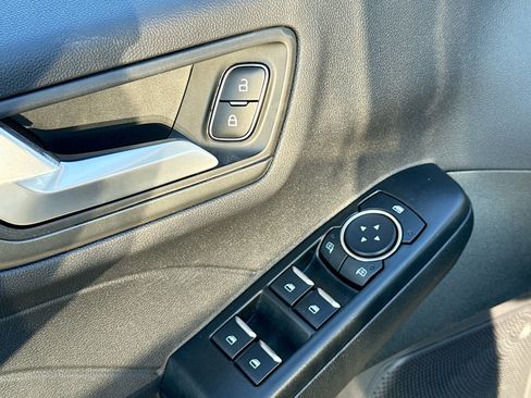 New 2026 Ford Escape SE w/ Class II Trailer Tow Package image 8