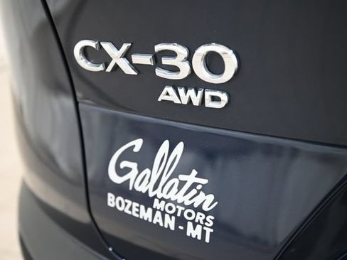 Used 2024 MAZDA CX-30 AWD 2.5 S w/ Select Sport Pkg image 18