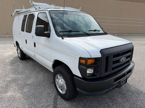 Used 2013 Ford E-250 and Econoline 250 w/ PWR Group RWD image 37