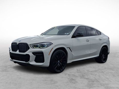 Used 2022 BMW X6 xDrive40i w/ Executive Package AWD/4WD image 3