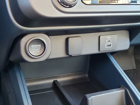 New 2026 Ford Maverick Lobo AWD/4WD image 23