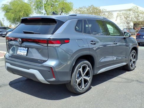 New 2026 Volkswagen Tiguan SE AWD/4WD image 6