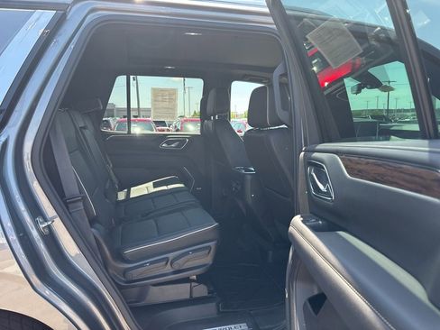 Used 2021 Chevrolet Tahoe Premier AWD/4WD image 43