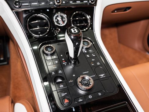 New 2026 Bentley Continental GT AWD/4WD image 37
