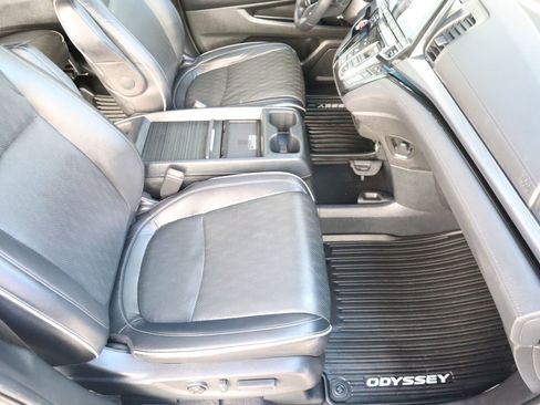 Used 2022 Honda Odyssey Elite image 56