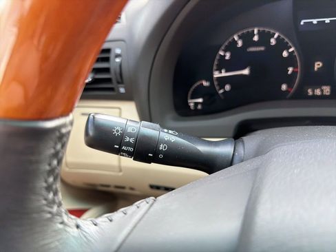 Used 2011 Lexus RX 350 2WD w/ Premium Pkg image 15