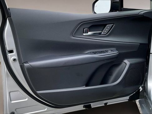 Used 2026 Toyota Prius XSE Premium w/ Limited Premium Package image 18