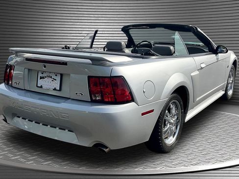 Used 2001 Ford Mustang GT Premium RWD image 6