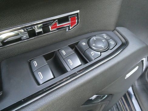 Used 2023 GMC Sierra 1500 AT4 w/ AT4 Premium Package image 24