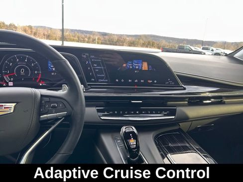 Certified 2023 Cadillac Escalade ESV V image 28