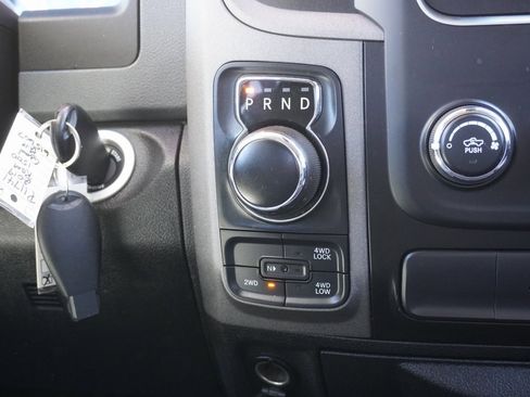 Used 2019 RAM 1500 Express w/ Express Value Package image 17