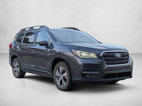 Used 2022 Subaru Ascent Premium w/ Convenience Package image 3