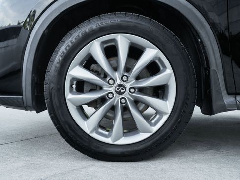 Used 2019 INFINITI QX50 Luxe w/ Navigation Package image 28