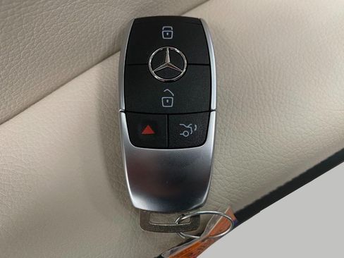 Certified 2026 Mercedes-Benz GLS 450 4MATIC image 75