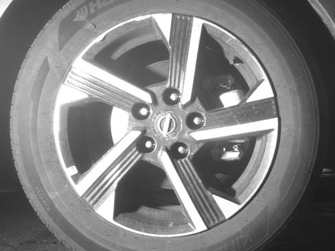 Used 2025 Nissan Sentra SV FWD image 13