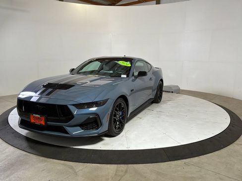 Used 2024 Ford Mustang GT Premium RWD image 4