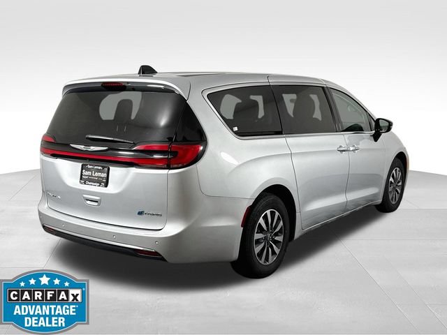 Used 2024 Chrysler Pacifica Limited FWD image 7