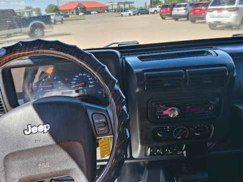 Used 2004 Jeep Wrangler X w/ Wheel Plus Group AWD/4WD image 12