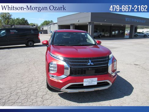 Used 2023 Mitsubishi Outlander SE AWD/4WD image 27