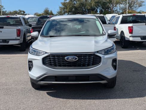 New 2026 Ford Escape SE FWD image 9
